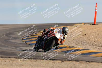 media/Dec-15-2023-Apex Assassins (Fri) [[91f19fb1c7]]/Trackday 1/Session 4 (Turn 12)/